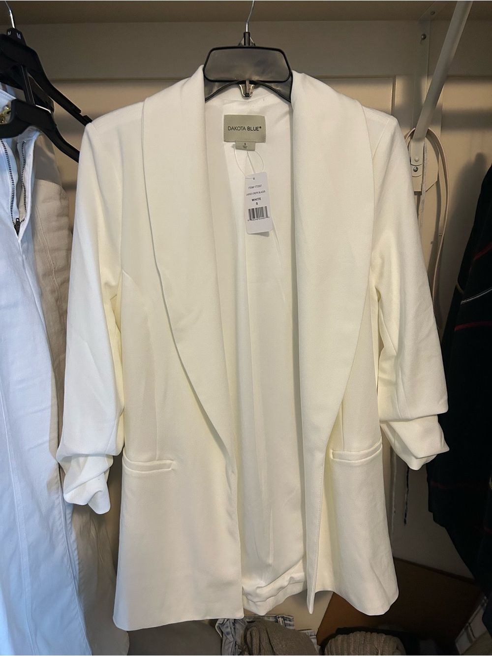 Ladies Crepe Blazer